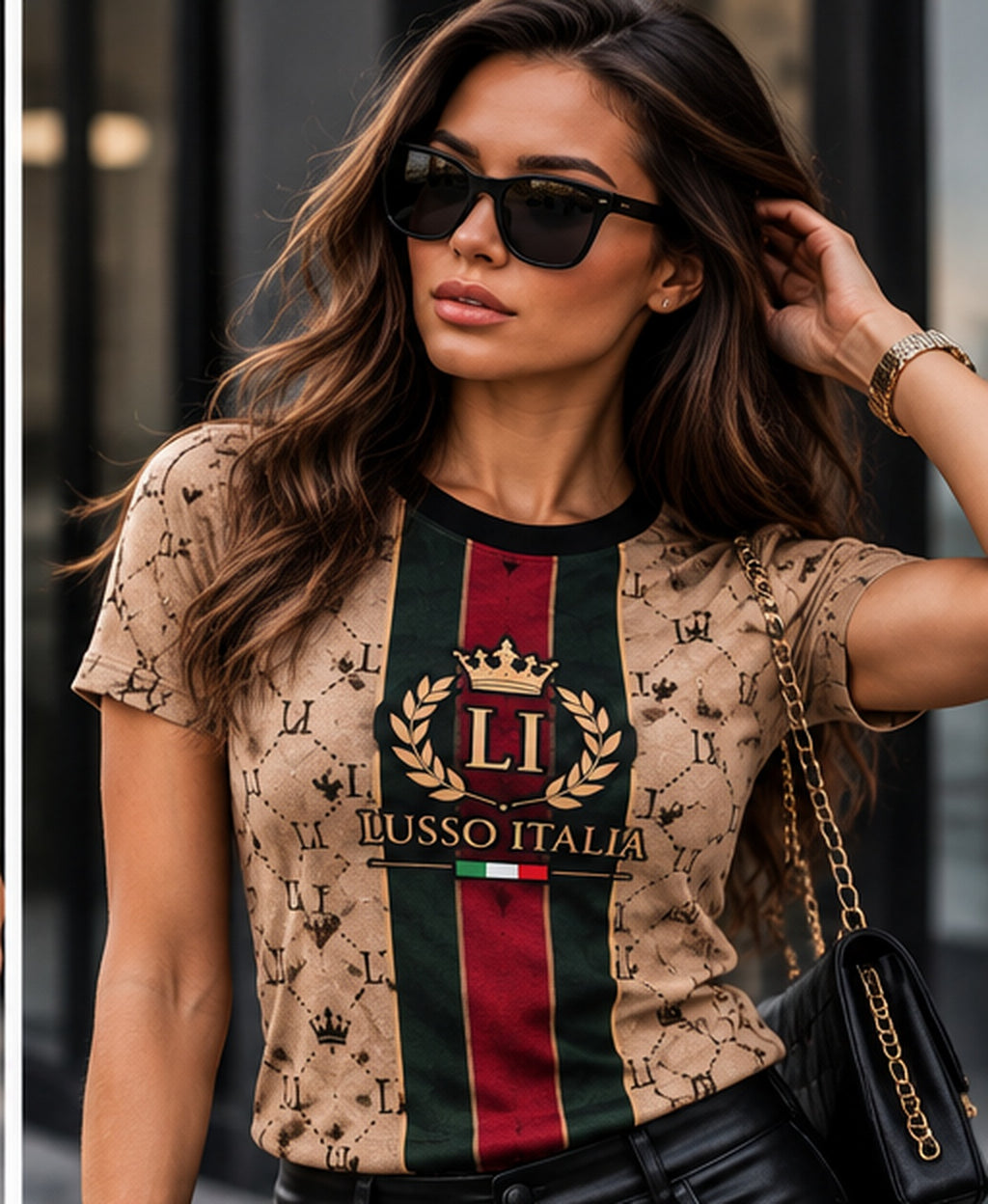 LUSSO ITALIA Heritage Monogram T-shirt female model