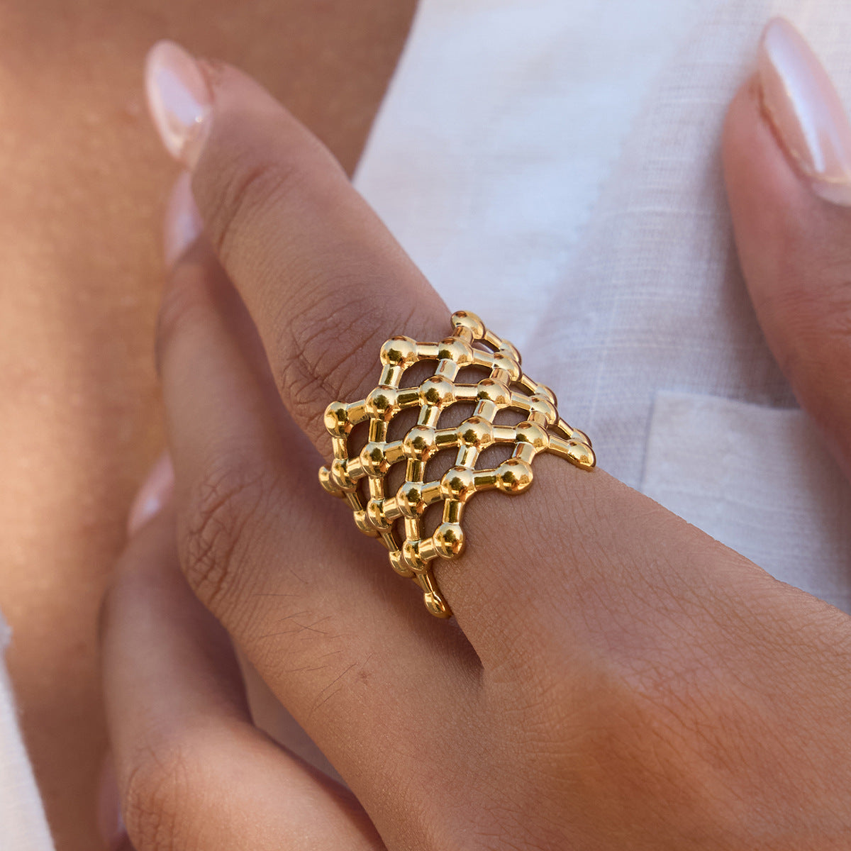 Titanium Steel Does Not Fade Exaggerated Women's Ring