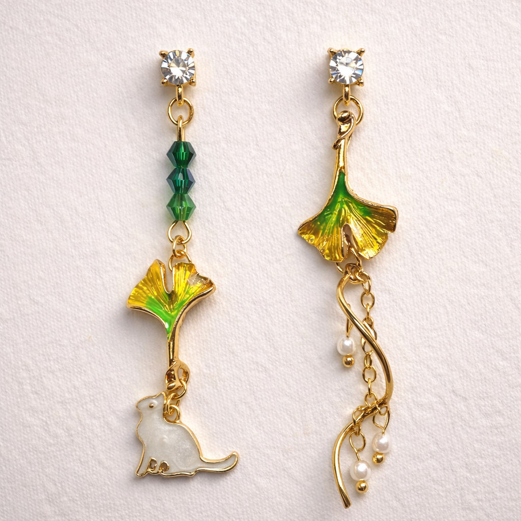 Pearl Cat Drop Earrings